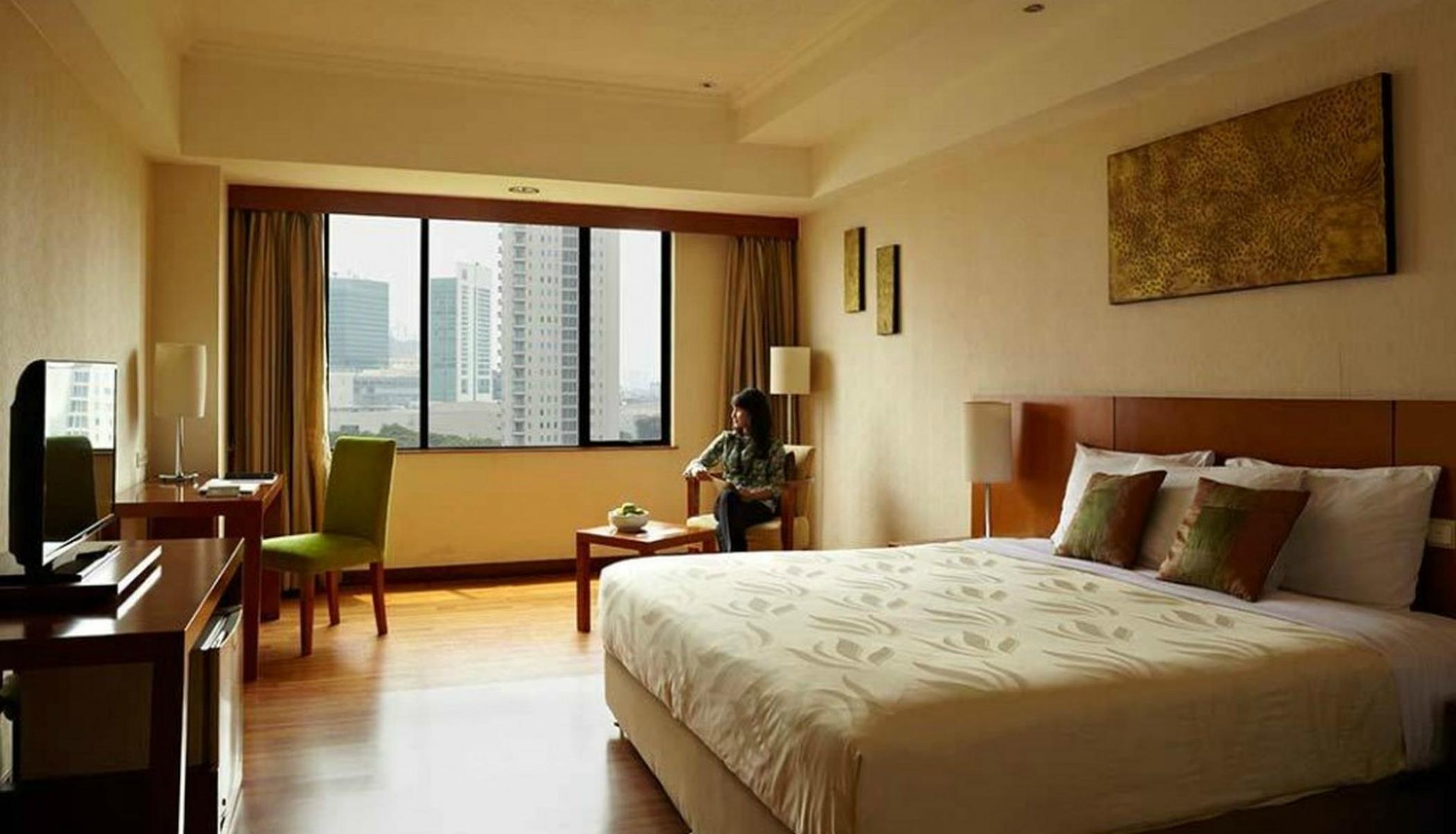 Artotel Gelora Senayan Giacarta Esterno foto